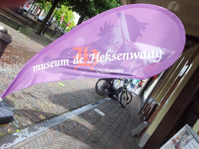 Heksenwaag.web